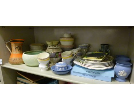 Ceramics: to include a Carltonware china Cabbage Leaf pattern plate  8''dia; and Wedgwood jasperware items          OS6