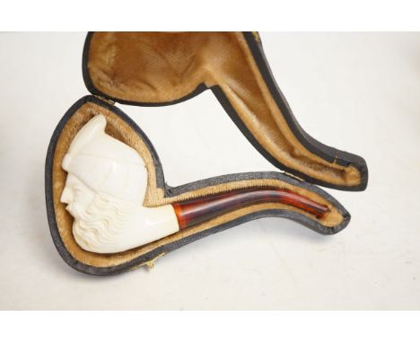 Cased carved head smokers pipe 