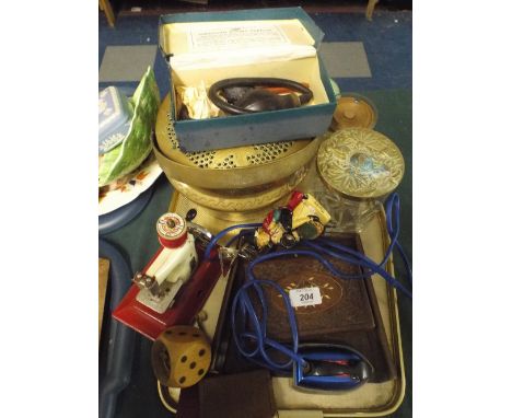 A Tray Containing Vintage Toy Sewing Machine Glassware Treen Etc. 