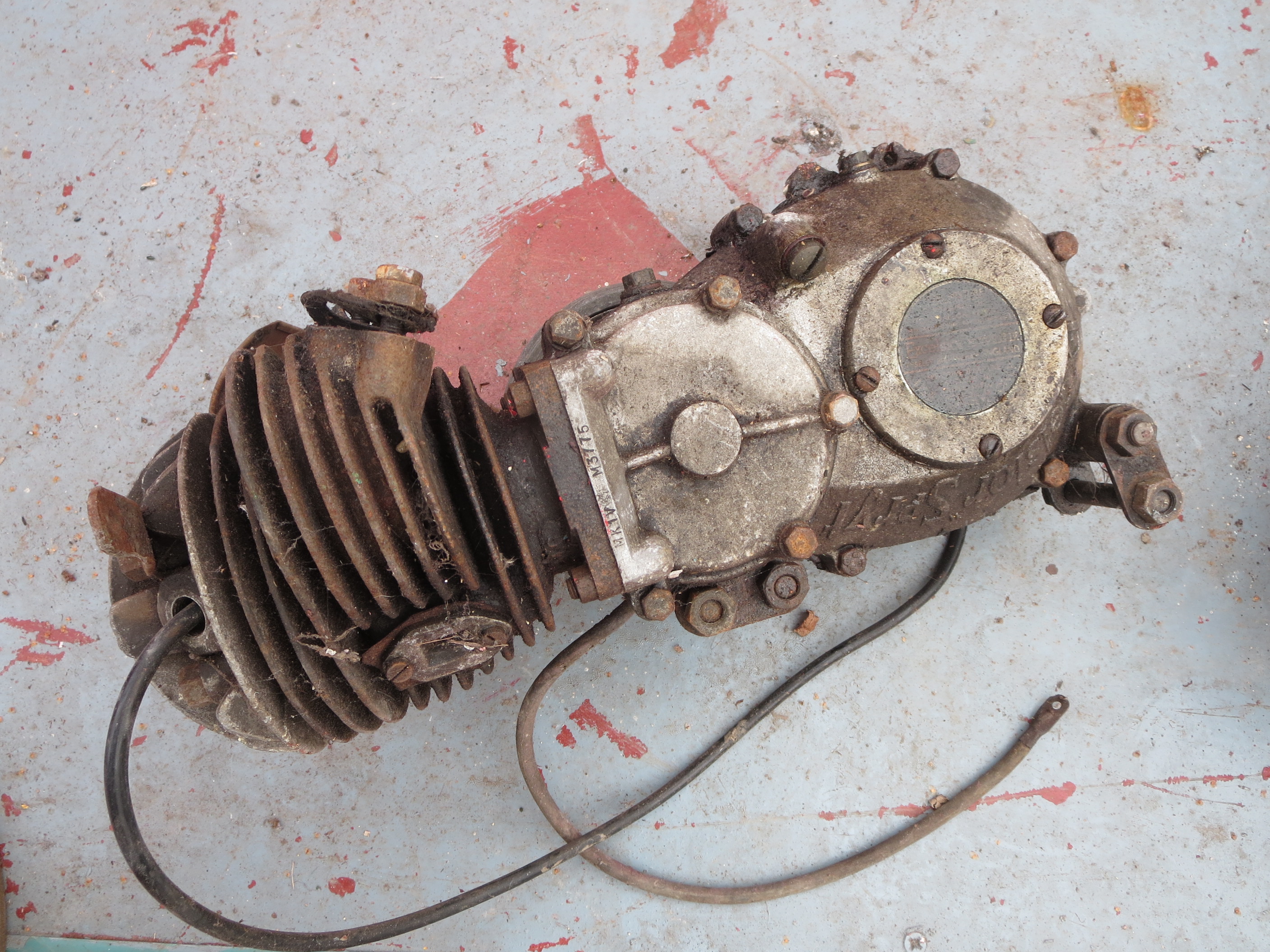 An Excelsior Spryt Engine (amendment there are two engines in this lot)