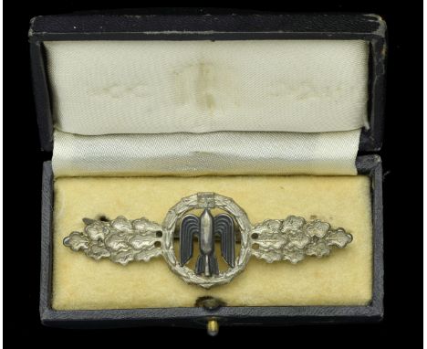 A German Second War Luftwaffe Flight Bar in Silver for Bombers. A very nice example of the silver grade of the Bomber Bar, To