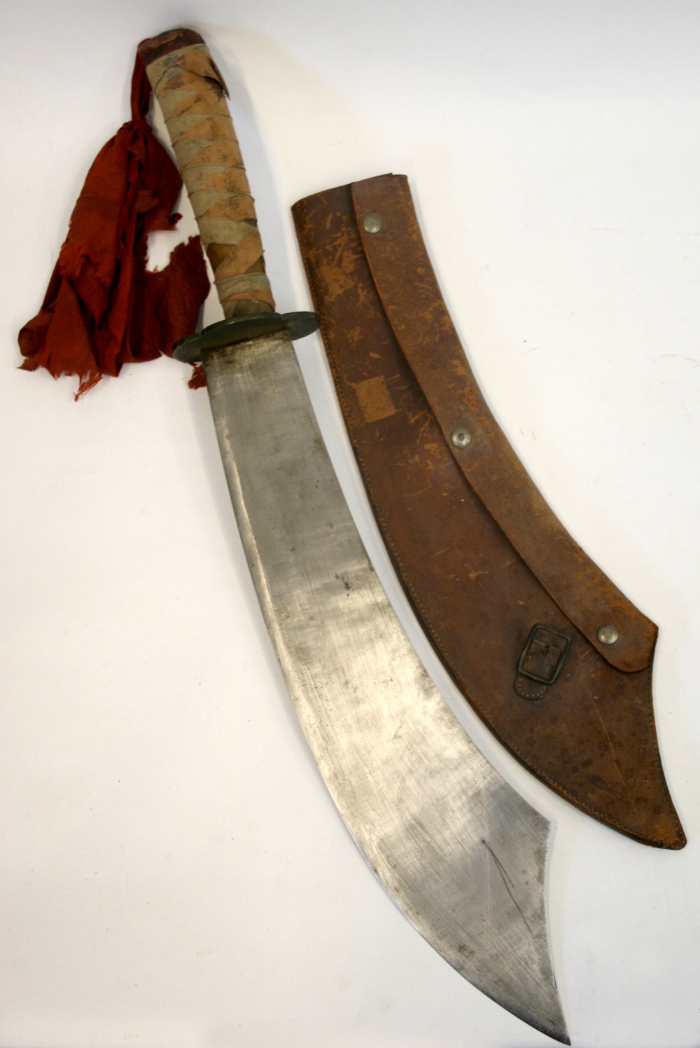 Chinese Executioners Sword with heavy thick curved blade and plain