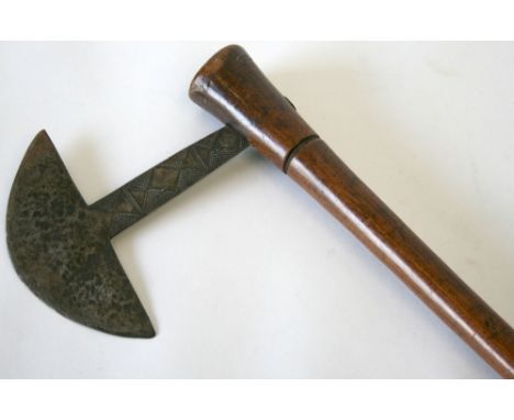 Zulu Axe with the axe head having native design decoration to the base. Wood shaft remains in good overall condition. Approx 