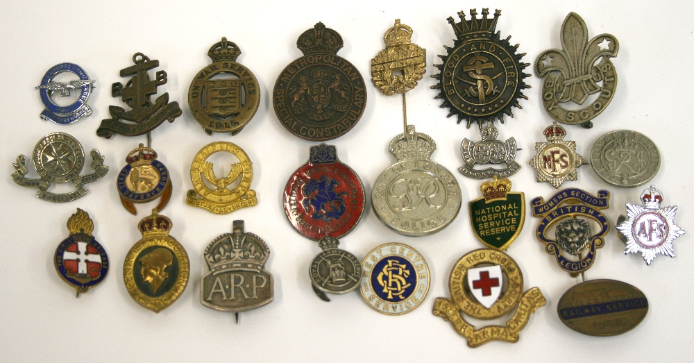 Selection of Badges consisting of enamel National Savings Movement pin ...