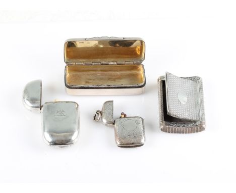 A collection of hallmarked silverware, to include a Victorian rectangular snuff box, with gilded interior, hallmarked London 