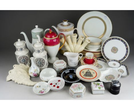 Two boxes of late 20th century Wedgwood bone china and earthenware ceramics, including dinner service oddments, giftware, tri