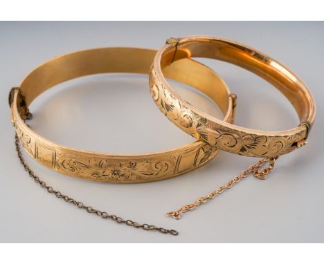 Two 9ct gold metal core bangles. Larger bangle stamped 9ctg gold metal core, small bangle stamped 9ct metal core, gross weigh