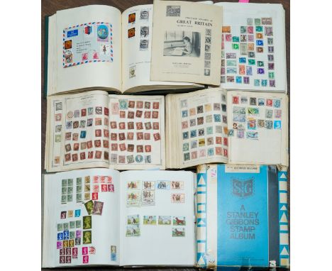 Philately / Stamp Interest: Queen Victoria to Elizabeth II in five albums and a pamphlet album, including Stanley Gibbons "De