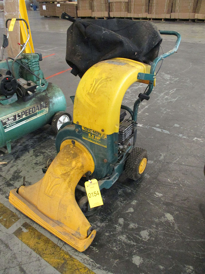 YARDMAN 5.5 HP CHIPPER SHREDDER VACUUM