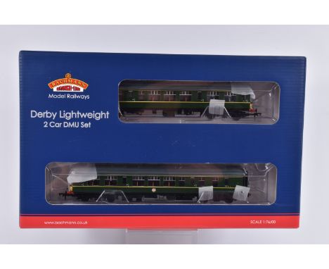 A BOXED BACHMANN BRANCHLINE MODEL RAILWAYS TWO CAR DMU SET, OO Gauge, Derby Lightweight, Livery BR Green with Yellow Warning 