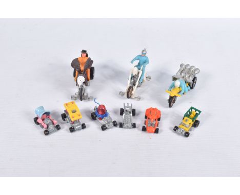 A QUANTITY OF UNBOXED AND ASSORTED MATTEL HOT WHEELS RRRUMBLERS MODELS, Bold Eagle (5947), Roamin' Candle (5883) and Bone Sha