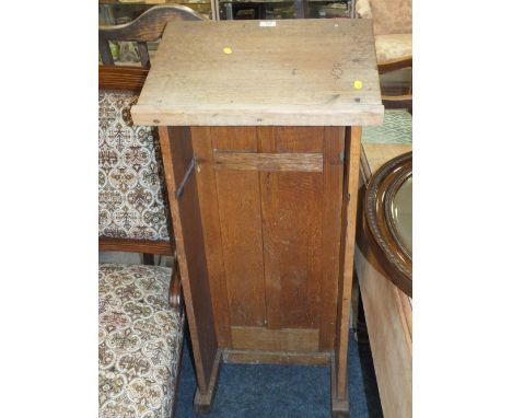 A VINTAGE OAK LECTERN H107cm