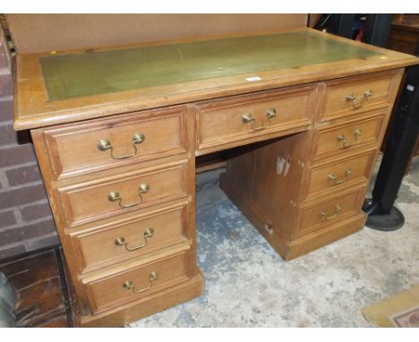 A VINTAGE PINE LEATHER TOPPED TWIN PEDESTAL DESK H 77 W 122 cm