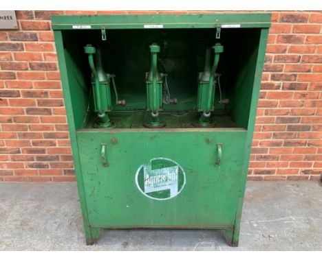 Vintage Castrol Oil CabinetMake: Contact AuctioneerModel: Contact AuctioneerYear: 0Mileage: 0VIN: Contact AuctioneerConfigura