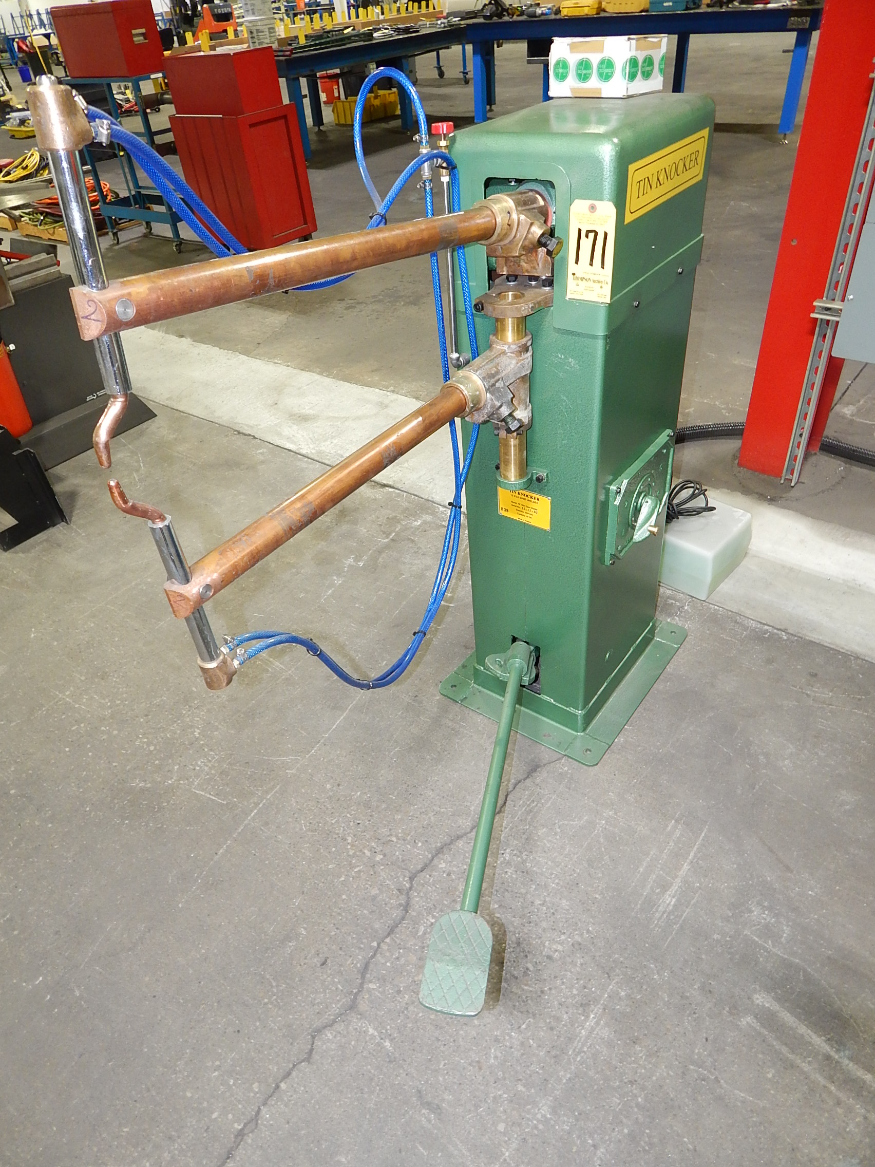 Tin Knocker Model TK1524 Spot Welder, s/n 031702, 15 KVA, 16 Gage Capacity, 24 In. Throat, Chil