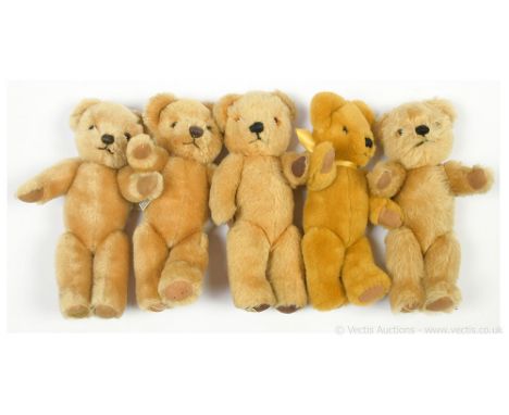 Merrythought four blonde mohair teddy bears and one golden plush, Good Plus to Excellent Plus; 11.5"/30cm and 12"/31cm; (5).