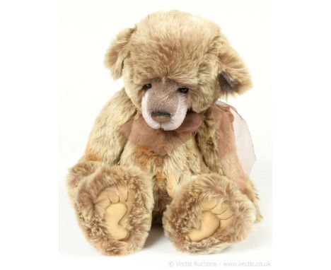 Charlie Bears William III Plumo teddy bear, ("Plumo" means this bear is part mohair and part plush- the detail on his face an