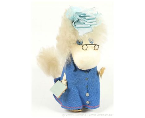 Atelier Fauni Moomin Troll Hemulen, Finland. 1950s / 1960s, stamped on the feet- HEMULEN and ATELIER FAUNI FINLAND, white lea