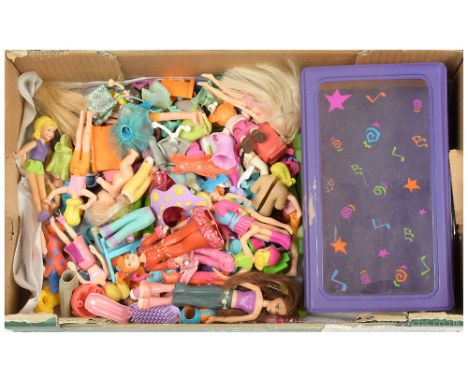 Mattel Polly Pocket collection of larger size figures (includes more recent issue figures), clothing, carry case, etc, Poor P