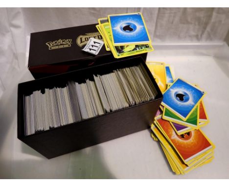 Approx 600 Pokemon cards in a lost origin box. UK P&amp;P Group 1 (£16+VAT for the first lot and £2+VAT for subsequent lots) 