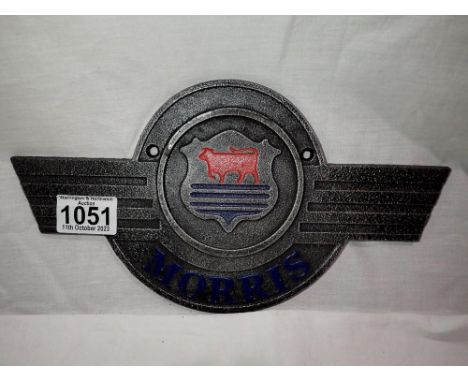 Cast iron Morris Motors plaque, W: 27cm. UK P&amp;P Group 1 (£16+VAT for the first lot and £2+VAT for subsequent lots) 