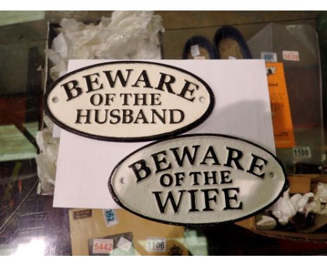 Cast iron Beware of the Husband and Wife sign, W: 30 cm. UK P&amp;P Group 1 (£16+VAT for the first lot and £2+VAT for subsequ