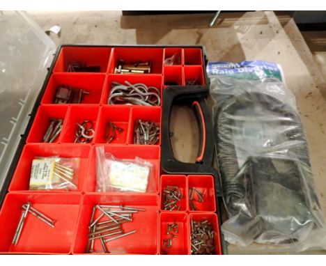Storage case containing mixed fastenings and fixings. UK P&amp;P Group 1 (£16+VAT for the first lot and £2+VAT for subsequent