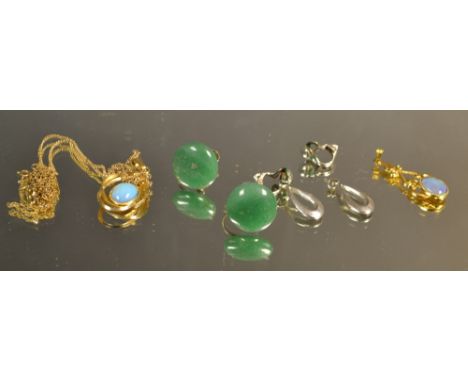 Jewellery - a pair of jade polished disk earrings, unmarked; a simulated opal pendant and chain, etc.