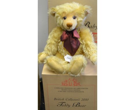 A Steiff British collector's 2000 teddy bear, Champagne, 40cm