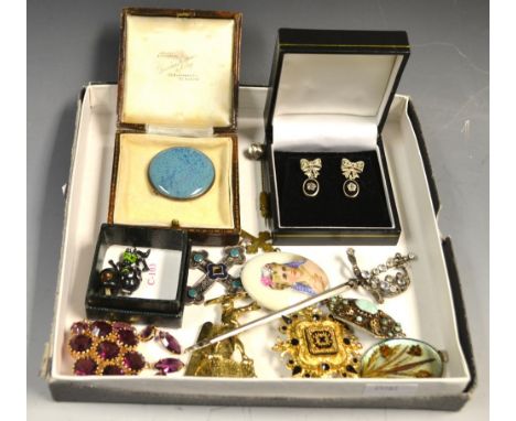 Jewellery - a pair of marcasite and jet oval drop earrings; a cruciform pendant; a rapier paste set brooch; a Limoges porcela