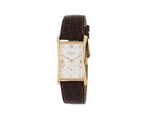 Patek Philippe, "Hour Glass", montre incurvé en or 750, Signée Patek Philippe, réf. 1593, n°mouvement 972809, n°boîte 660152,
