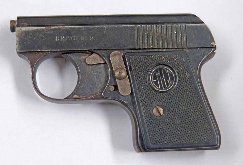 EMGE D.R PATENT A BLANK FIRE STARTING PISTOL.