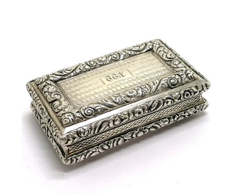 1824 Georgian silver snuff box with original gilding &amp; cast borders and engine turned detail by Joseph Willmore - 6.5cm x