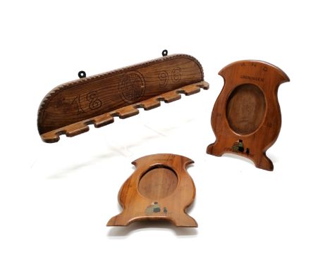 1896 wooden pipe rack (44cm) t/w 2 x WWI (1916) prisoner of war made photograph frames 