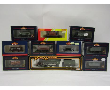 A boxed Mainline 00 gauge 37-053 Standard Class 4 locomotive and assorted boxed rolling stock to include Bachmann Branch-Line