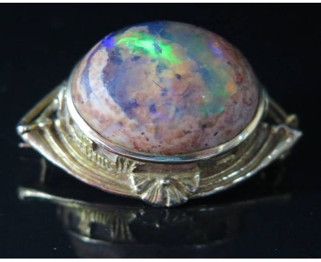 A Walton & Co. 14K Gold Cabochon Opal Brooch, 33mm