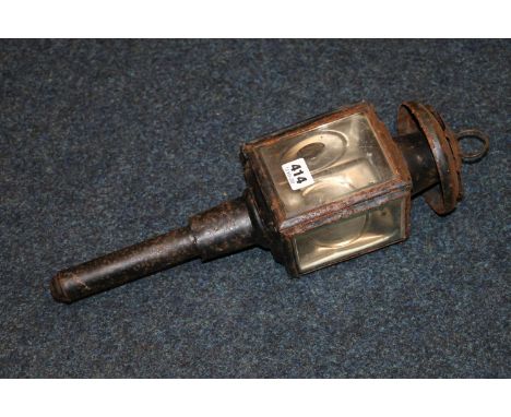 Cast metal carriage or coach lamp, 45cm tall. 