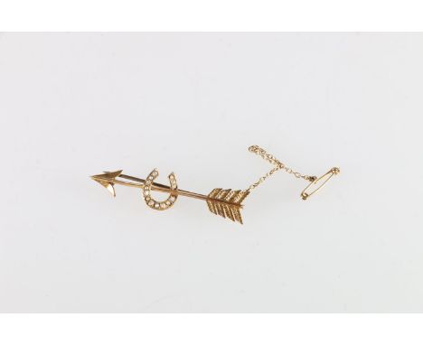 Gold seed pearl set arrow brooch, 3.8g. 