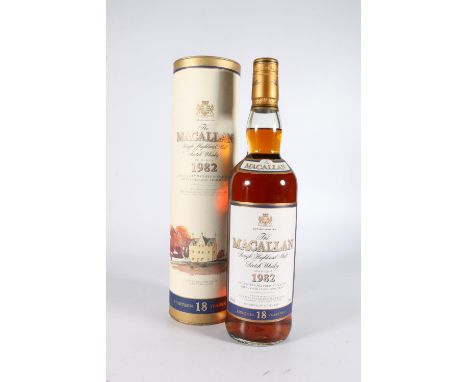 THE MACALLAN 1982 18 year old Highland single malt Scotch whisky, 43% abv 70cl, boxed. 