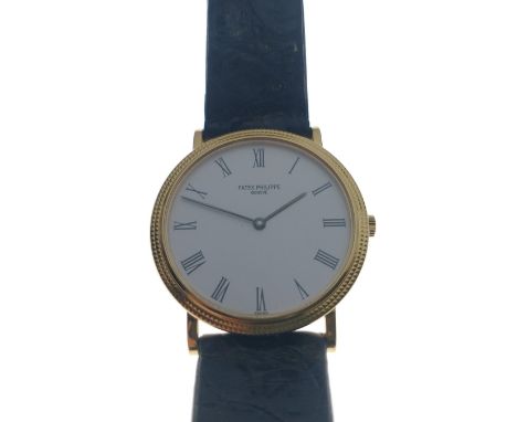Pre Owned PATEK PHILIPPE Wrist Watch featuring a white dial with black Roman numerals, this is a stunning model and is in ful