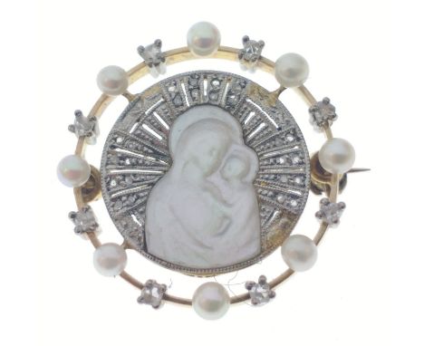 A vintage  EXQUISITELY crafted in 'yellow metal' circular pin BROOCH with BIBLICAL Mary and her newborn child form within the