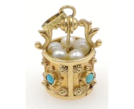 A FANTASTIC &amp; SUBSTANTIAL 750 stamped PENDANT in wishing well form set with 4 turquoise and 5 pearls in the well - dimens