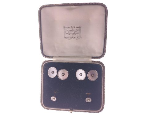 TOP QUALITY!! A pair of 18ct stamped mother of pearl CUFFLINKS set in platinum with a pair of matching COLLAR STUDS, all with