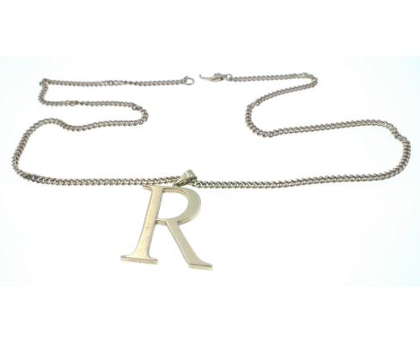 SUBSTANTIAL 750 hallmarked letter R on a 750 hallmarked curb CHAIN (fastener requires light repair), the chain is 48cm long, 