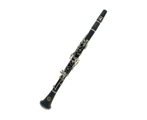 Artemis B flat student Clarinet in fitted hard case