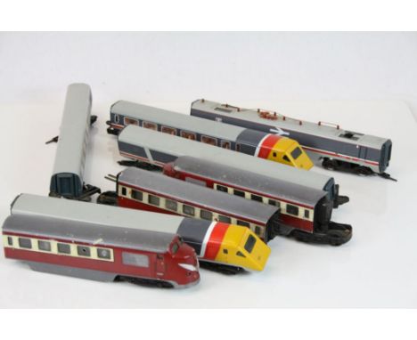 TTR Trix Twin Railway DMU set plus a Hornby OO gauge Intercity APT 5 car set (8 items)