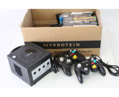 Retro Gaming - Nintendo GameCube console, 2 x controllers (one official), power cable and leads, 15 x cased games to include 