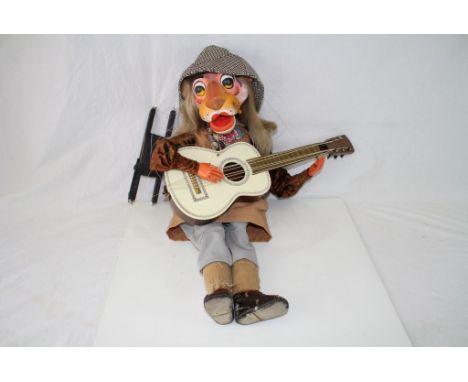 Large Puppet from Master Puppeteer Carl Clifford of the Minipops private collection in excellent condition. Carl's Puppets we