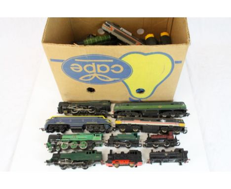 Quantity of OO HO &amp; Dublo locomotives in various conditions and in need of repair, includes Lima, Roco, Hornby, Triang et