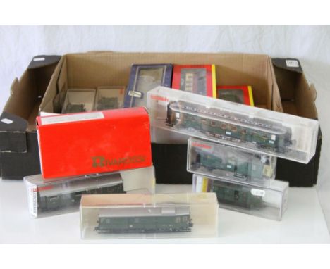 13 Boxed OO gauge items of rolling stock to include Hornby x 3, Fleischmann x 6, Lima x 1, and Rivarossi x 1 